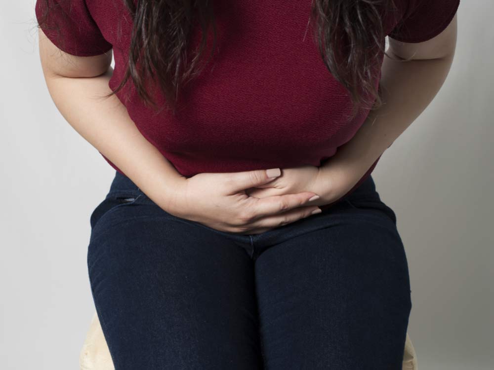 Болит поясница низ живота температура 37