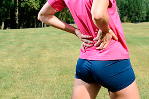 Как делать планку чтобы не болела спина