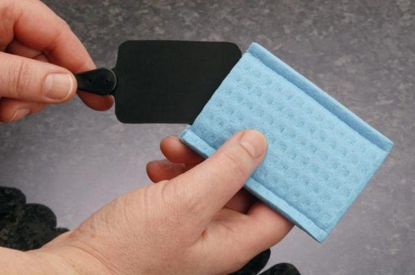 Болит кожа головы и выпадают волосы после родов