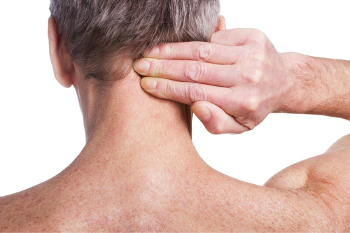 Болит голова в затылке справа и глаз