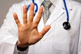 что может болеть внизу справа со стороны спины