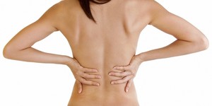 Причины прыщей на спине у женщины Почему появились прыщи на спине