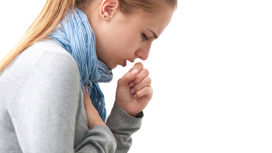 С помощью кашля очищаются дыхательные пути